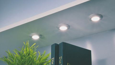 LED Strahler schräg Aufbau einzeln1